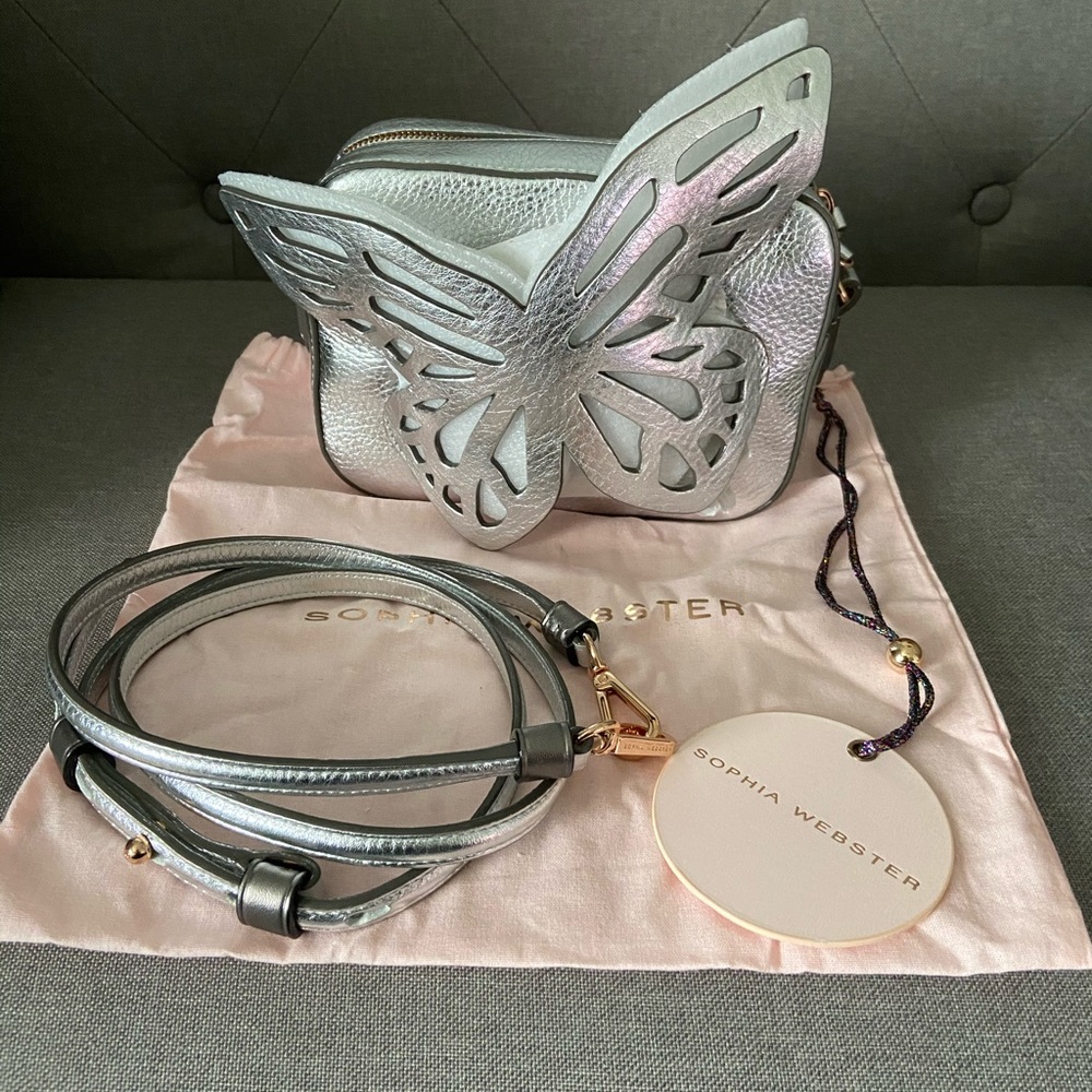 Sophia Webster “Flossy” camera bag